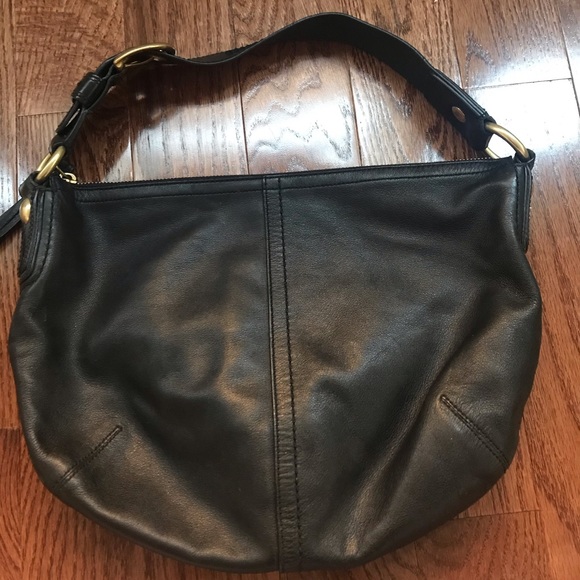 Coach Handbags - 🤩SALE🤩🧁HP🍭AUTHENTIC COACH BAG